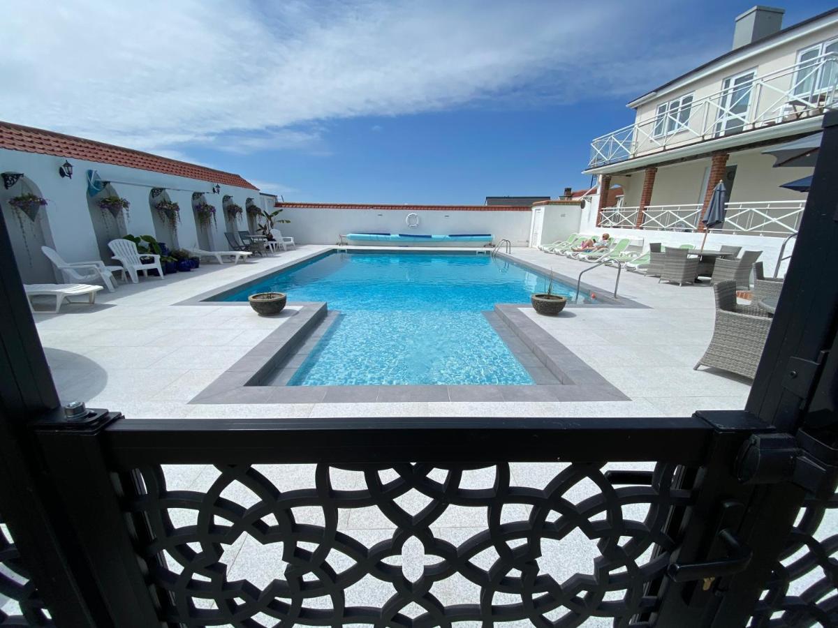 Beau Vallon Holiday Apartments Saint Peter エクステリア 写真